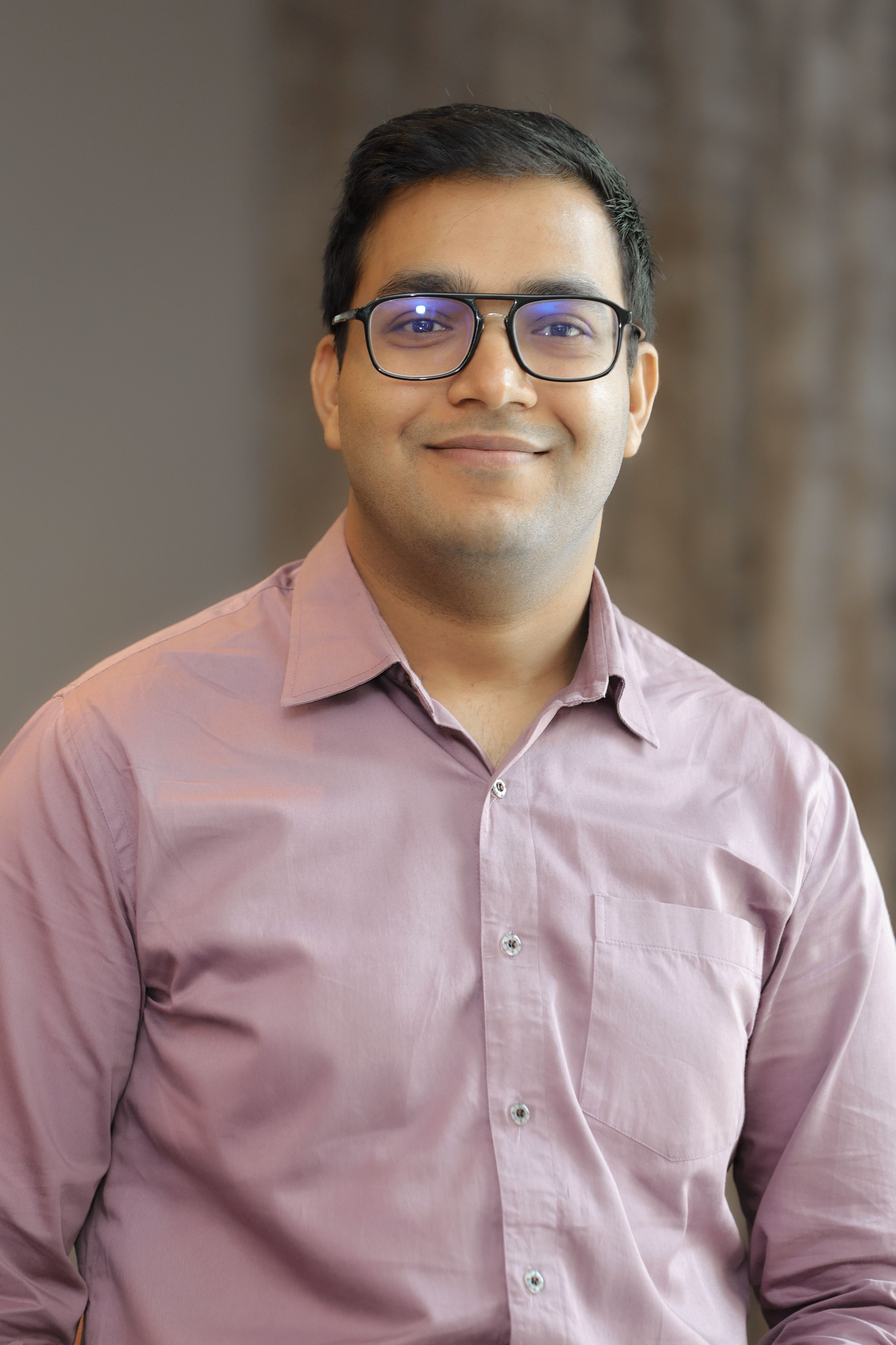 Raghav Goyal Headshot